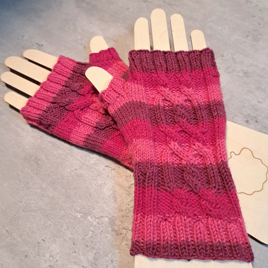 Handknit Fingerless Gloves/Hand Warmers, size small (24-09)