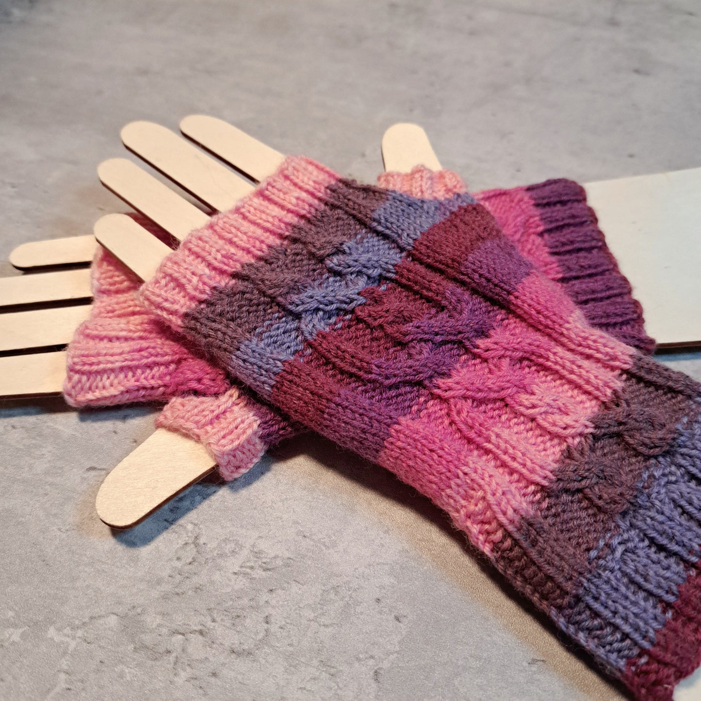 Handknit Fingerless Gloves/Hand Warmers, size small (24-07)