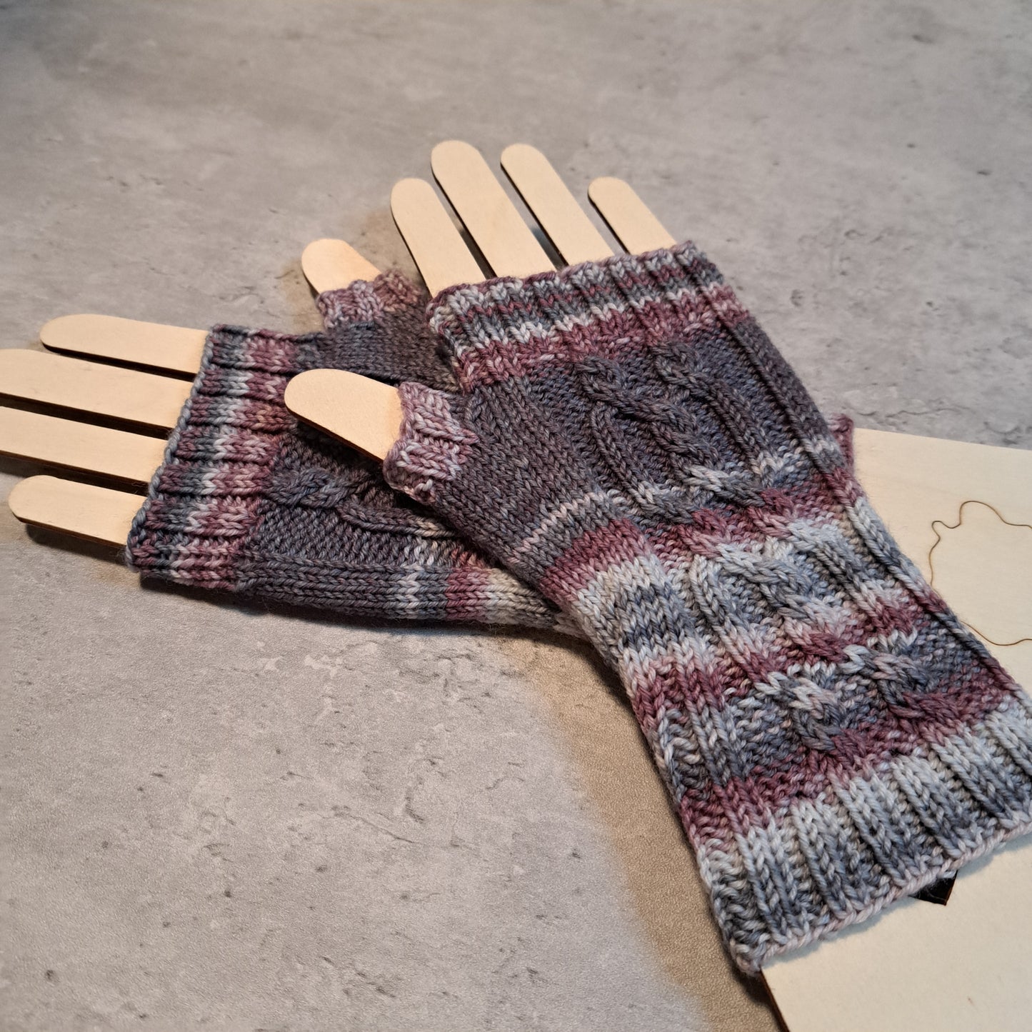 Handknit Fingerless Gloves/Hand Warmers, size small (22-06)