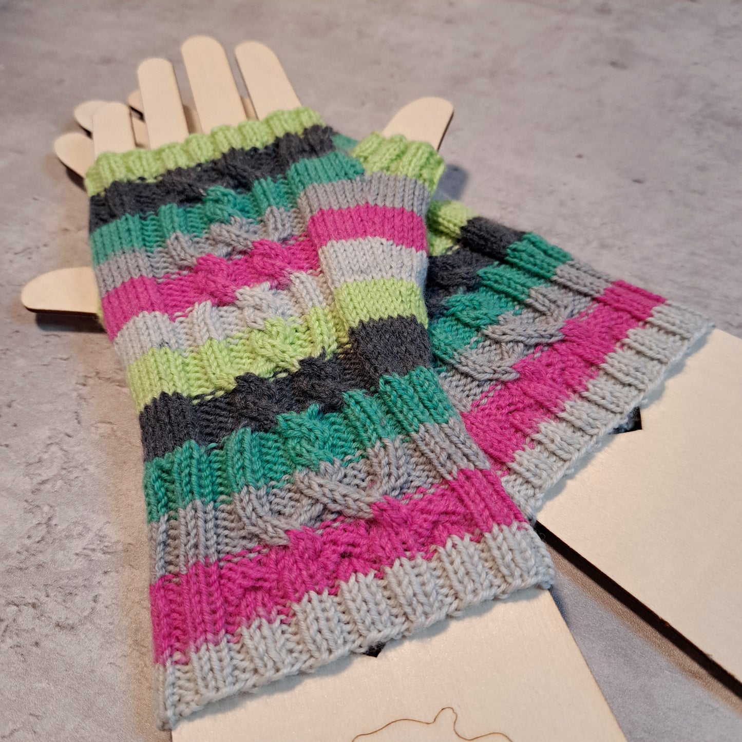 Handknit Fingerless Gloves/Hand Warmers, size medium (23-13)