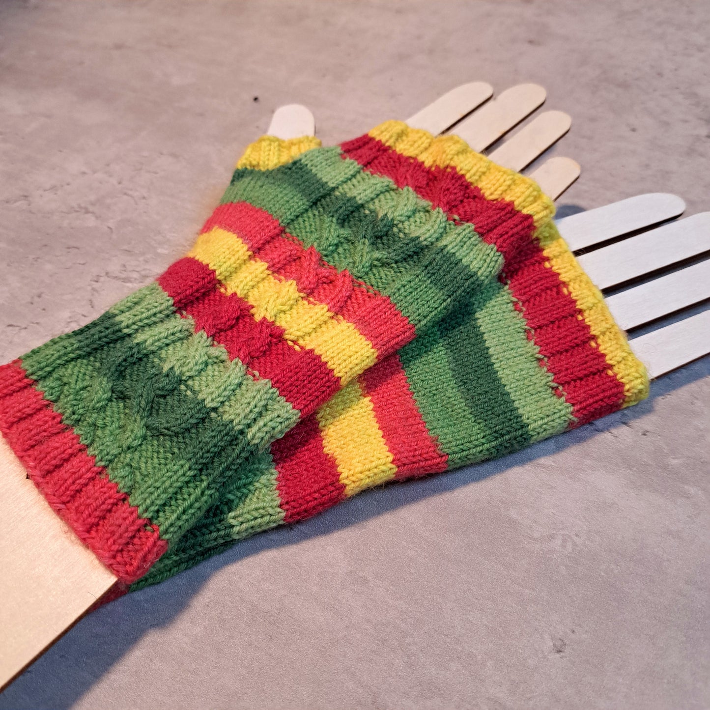 Handknit Fingerless Gloves/Hand Warmers, size medium (23-09)