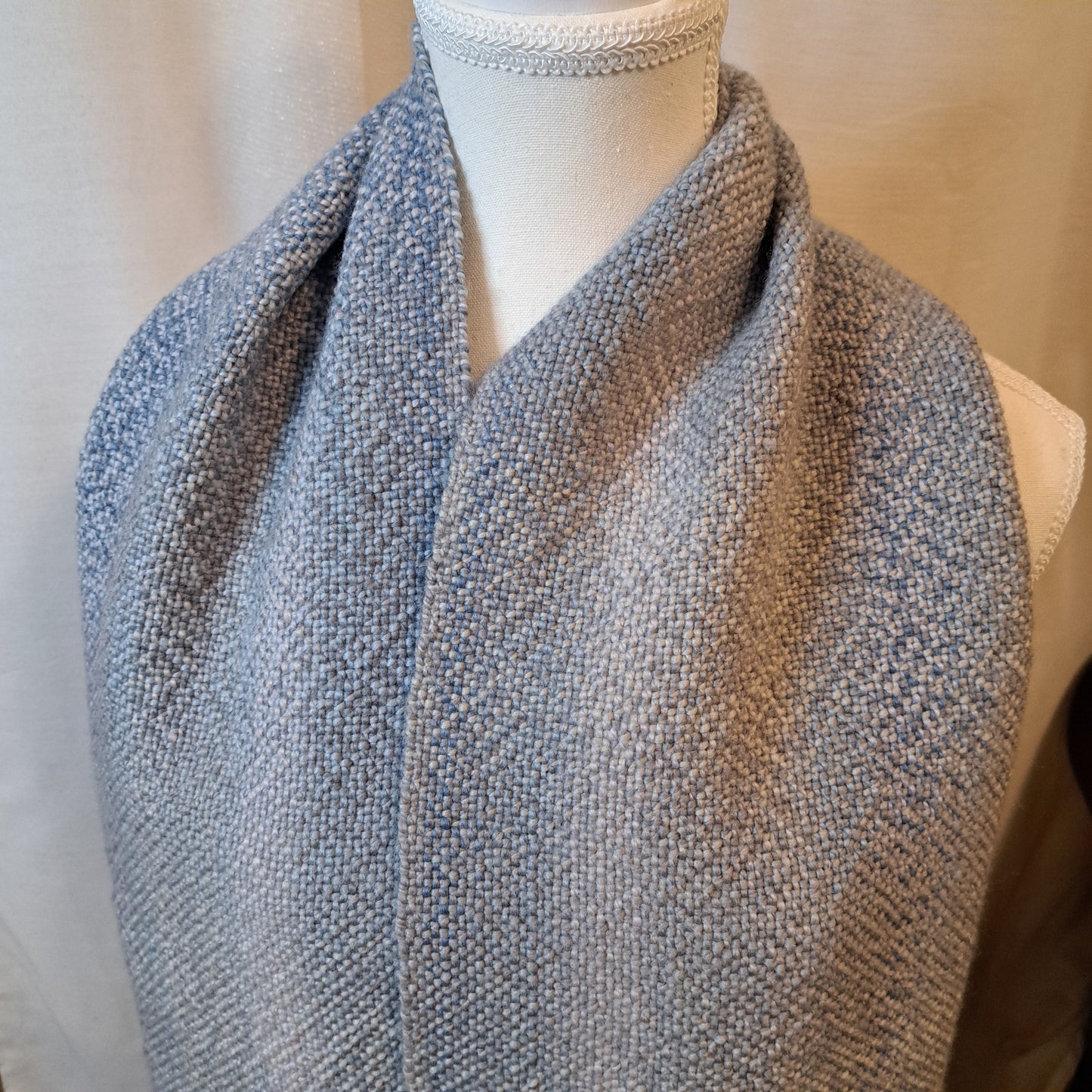 Handwoven Scarf (25-18)