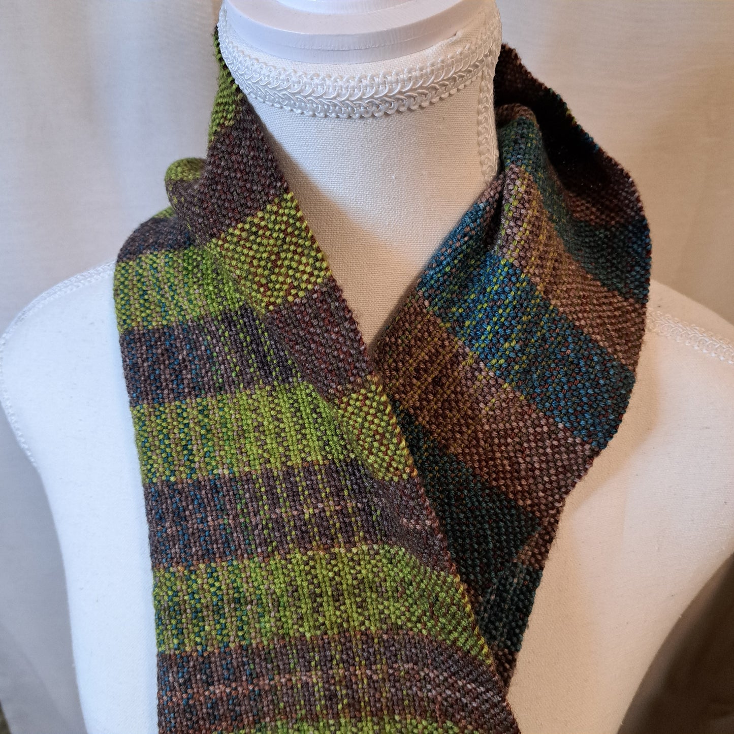 Handwoven Scarf (25-04)