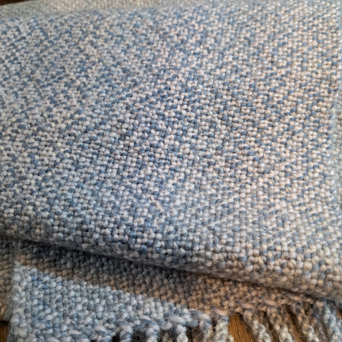 Handwoven Scarf (25-18)