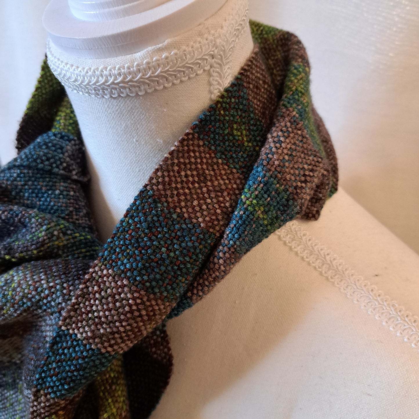 Handwoven Scarf (25-04)