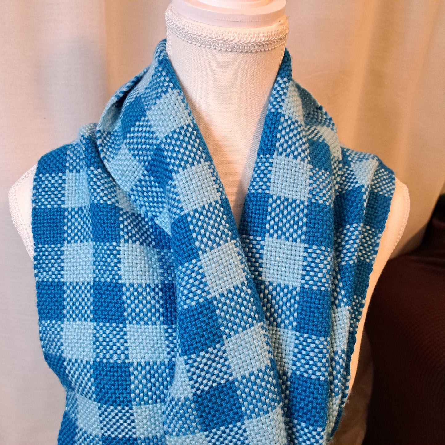 Handwoven Scarf (21-17)