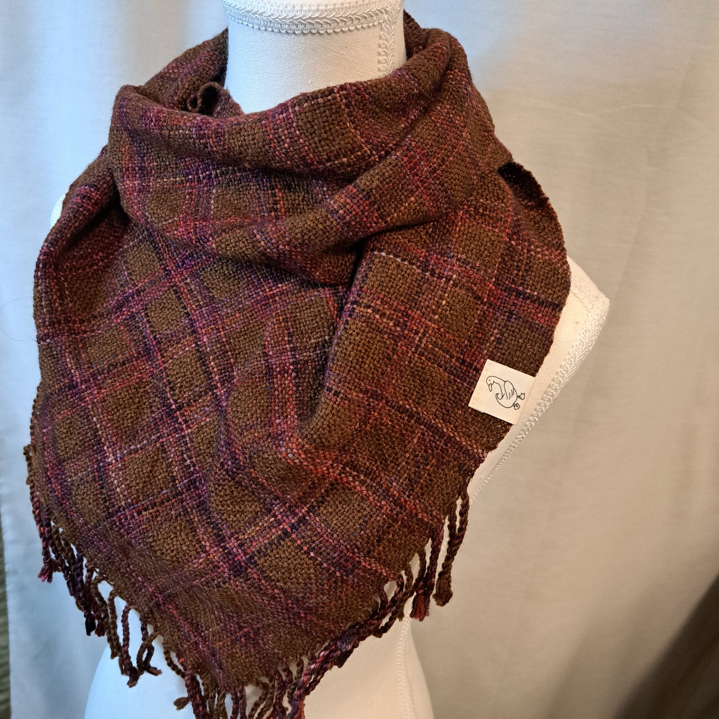 Handwoven V-Cowl (24-01)