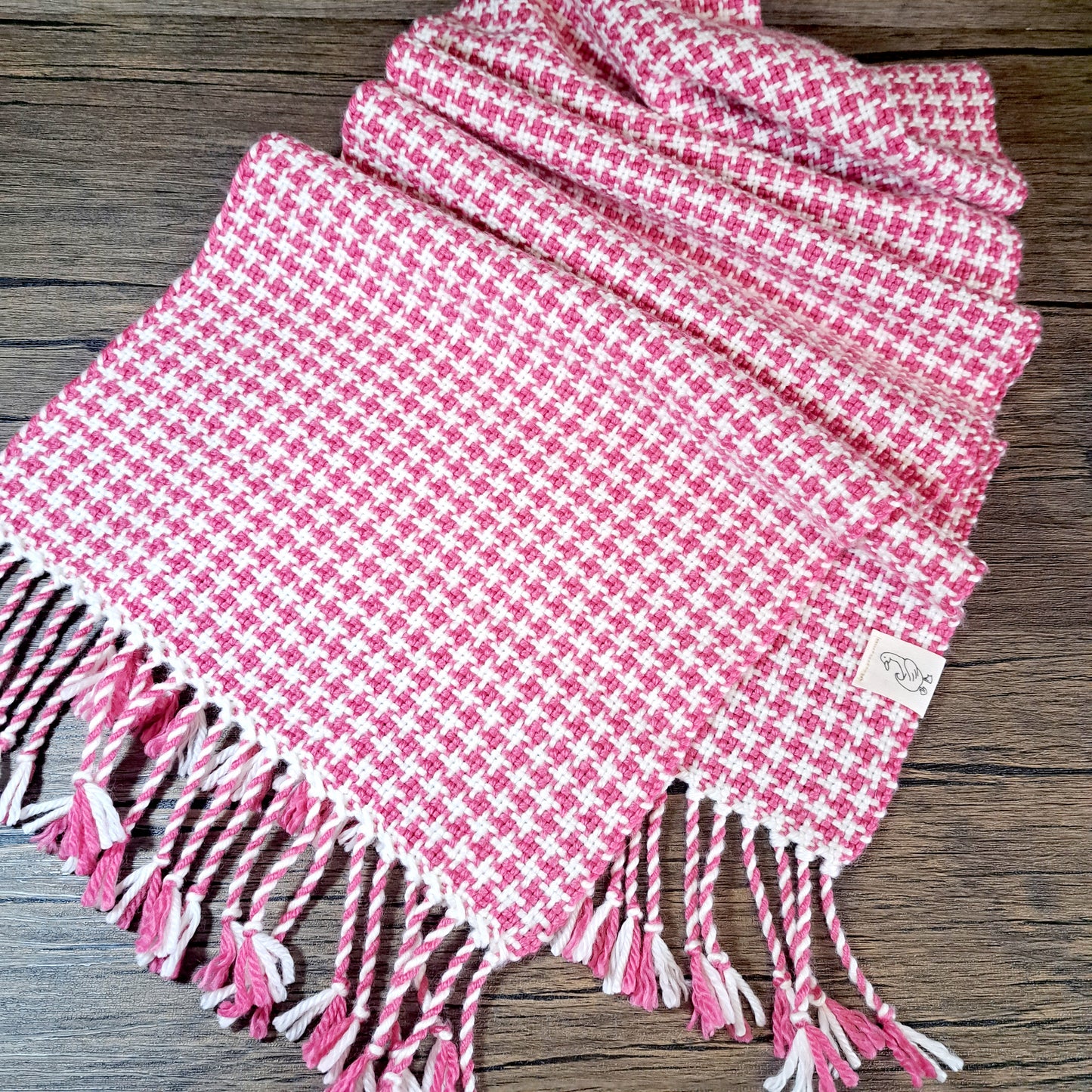 Handwoven Bubblegum Pink and Cream Houndstooth Scarf